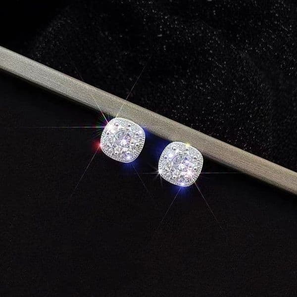 classic diamond earring desinger jewelry for men S925 silver six claw inlaid with diamond earrings hip-hop trend moissanite stone earrings studs Rock Rapper L260526