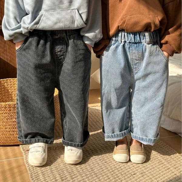 2025 Spring Autumn Childrens Boys Jeans Denim Casual Loose Toddler Boys Wide Leg Pants Elastic Waist Kids Boys Straight Pants Z250220