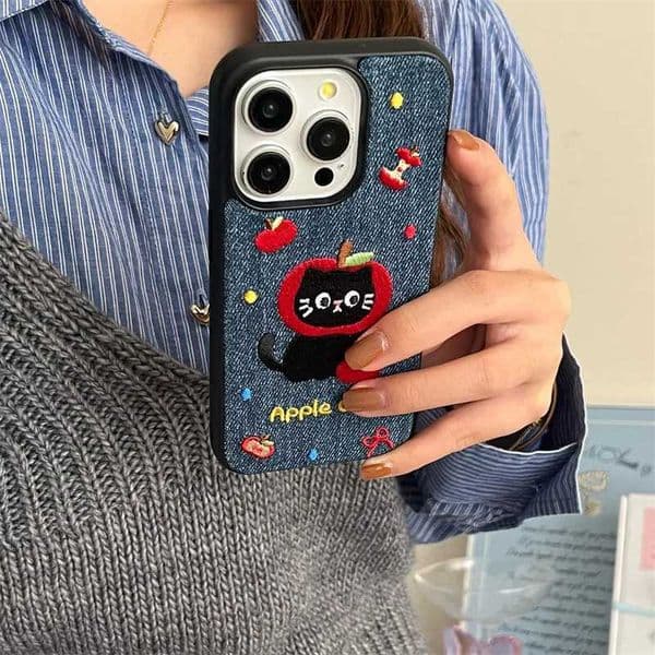 Korean Embroidered Kitten Denim Phone Case For iPhone 16 Pro 15 14 13 Pro Max Cover Shockproof Cases For 15Pro Cute Read X250224