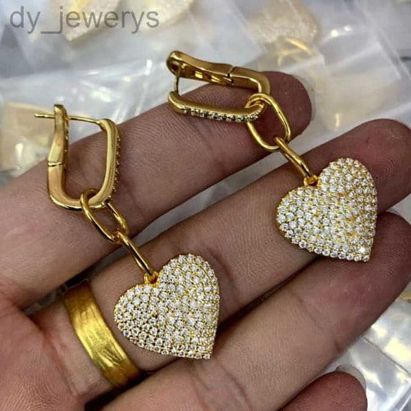 New designed women Silver Thick chain Stud Earring V Letter full diamonds Brass 18K Gold plating ladies pendants Earrings hoops Designer Jewelry ET1086