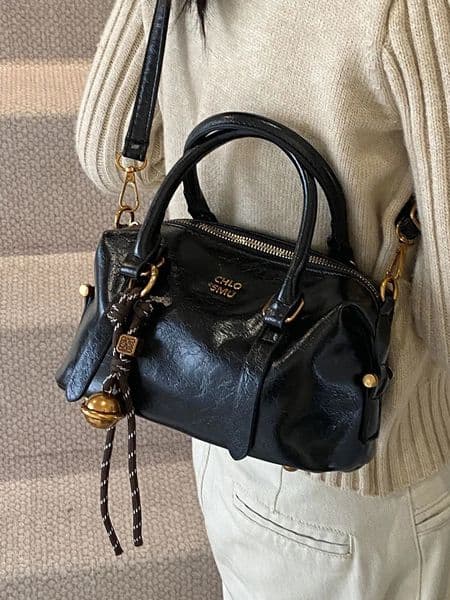 Evening Bags High-end designer handbags womens 2025 new winter popular all-match retro texture one-shoulder messenger bag