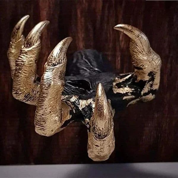 Creative Shape Crafts Witch Hand Wall Hanging Statue Resin Aesthetic Art Sculpture Halloween Decor Jewelry Display Rack Hanger 250226