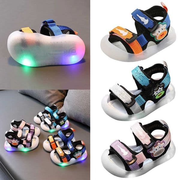 Cute Sandals for Girls Kick Baotou Sandals Summer Lights Baby Shoes 013 Years Old 2 Boys And Girls Beach Youth Girl Sandals W250228