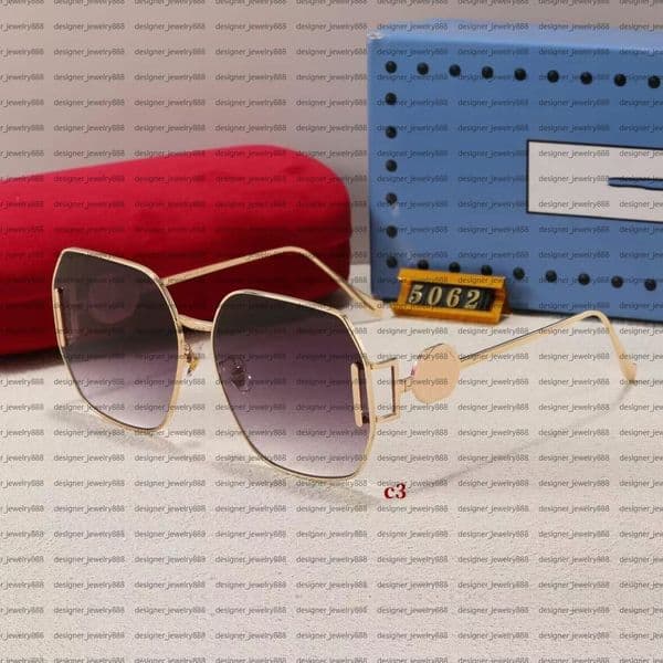 Luxury Designer Sunglasses: Unisex Polarized Pilot Style with Oversize PC Frames Elegant Unisex Sunglasses - Premium Quality Polarized Pilots With Chains Large Lens