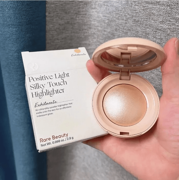 Designer Makeup Highlighter Rare luxe Beauty Powder Highlighters Enlighten 2.8G Positive Light Silky Touch Glow Bronzers Highlightering Face Compact Powder