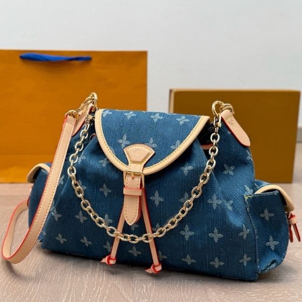 25SS Mens Womens Luxurys Designers New Denim Bag Totes Bags Wallets Bag Leather Paintings Handbag Shoulder Crossbody Bag Purse 31CM
