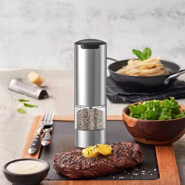 2025 Automatic Pepper Grinder Salt And Pepper Grinder USB Rechargeable Adjustable Coarseness Spice Mill With LED Light Kitchen Tool X2506051