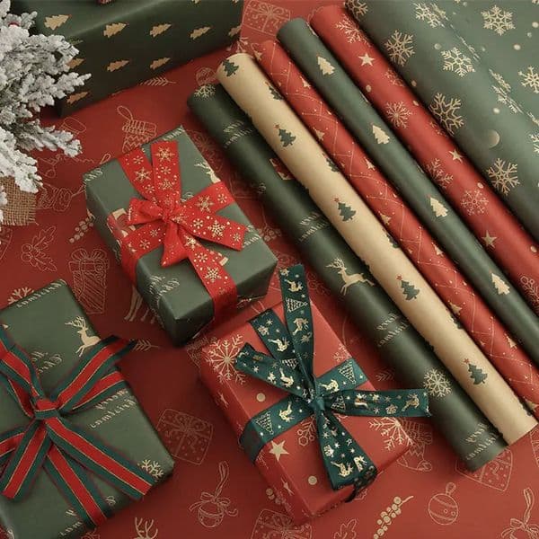 Wholesale 1/6Pcs Vintage Kraft Christmas Tree Snowflake Pattern Gift Bouquet Wrapping Paper 250606 B2