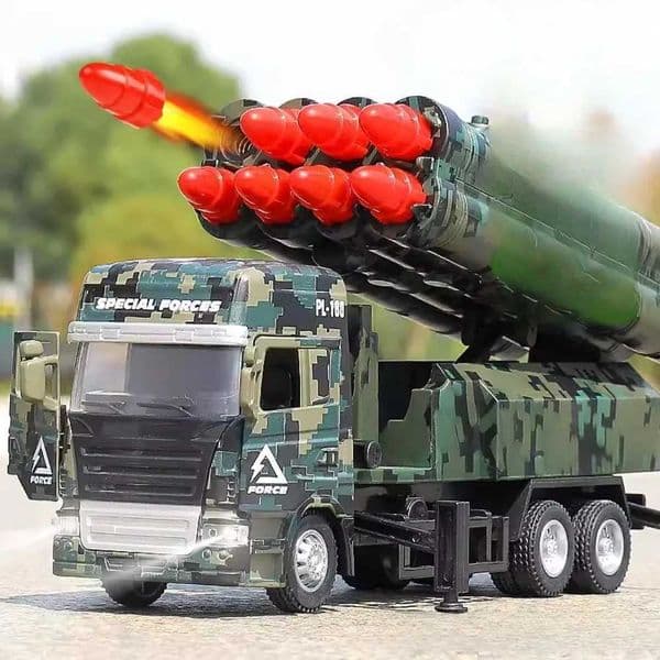 1/32 Missile Rocket Launcher Model Car Toy Metal Body Rubber Doors Opened Military Alloy Vehicle Models Ornaments Gifts for Boys W250609