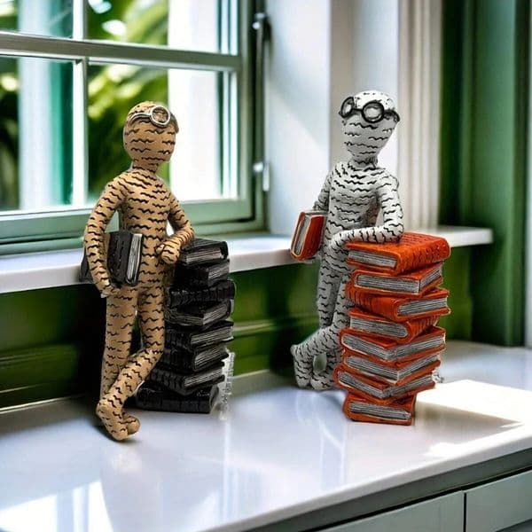 Modern Minimalist Resin Reader Statues Luxurious Abstract Art Creative Unique Gifts Reading Station Decorations 250609