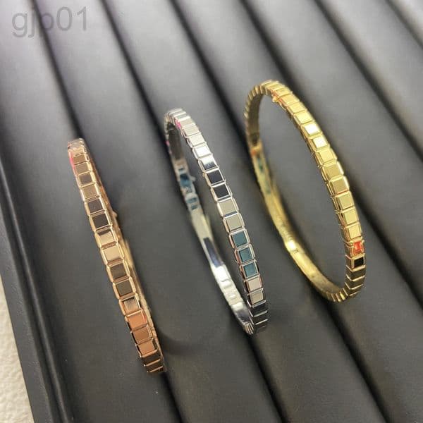 designer chopars jewelery Xiao Fily Brelet New Smooth Ice Cube Brelet Number Ecp368638 Z260508