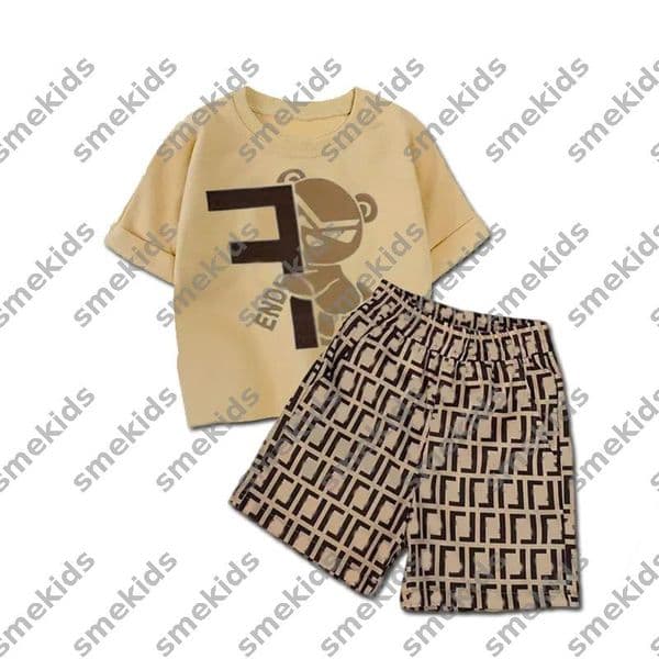 Kid Designer Two Piece Clothing Luxury Baby Sets Classic Tshirt Suits Childrens Summer Short Sleeve Letter Lettered Shorts Sport Shirt Baby Clothes DSG2504242