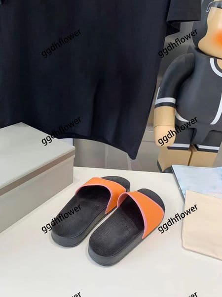 10A Designer Shoes Women's Slippers & Sandals Fashion Summer Slippers Versatile Slippers Flat Beach Shoes Designer Sandals