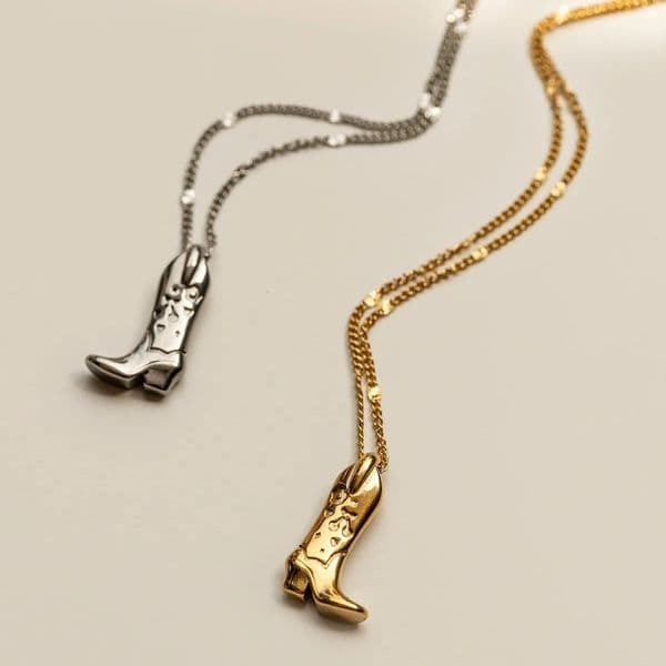Cowboy boot necklace vintage silver boot pendant stainless steel collarbone chain gold-plated color preserving accessory 250624