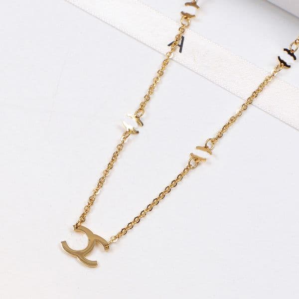 Top Quality Stainless Steel Luxury Necklace Earrings Many Simple Letter Pendants Fashion Style Designer Necklaces Women Set For Party Wedding Gift