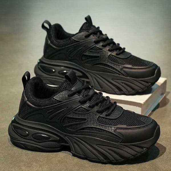 Mens light breathable casual sports shoes four seasons new soft sole antislip fashion outdoor running shoes students sneakers Z250930