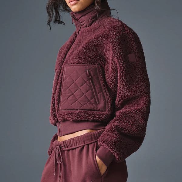 2025 New Womens Bomber Lambhair Hooded Short Winter Sherpa-Lined Sporty And Casual Stand Up Collar Top Sports Jacket With Zippered Pockets Free Shipping