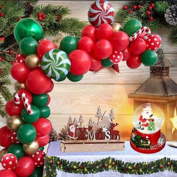 1Set 75Pcs Merry Christmas Balloons Garland Red Green DIY Ballon Chain Helium Round Foil Candy Globos Santa Claus Navidad Canes 211216