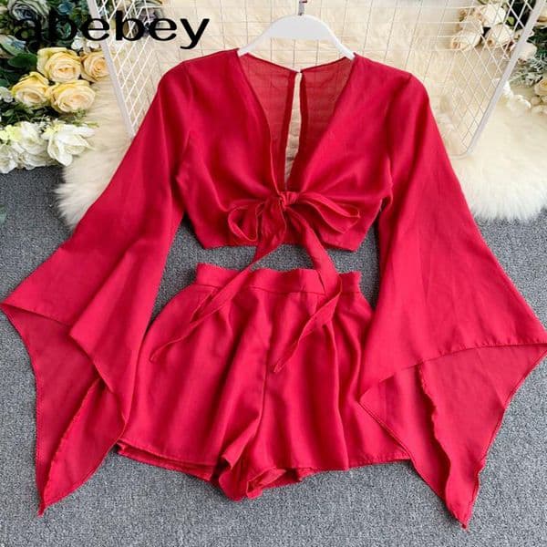 Womens Two Piece Pants Summer 2 Piece Outfits For Women Flare Sleeve Crop Top Broadlegged Shorts Fashion Ladies Sexy Solid Chiffon Suit Set 230310wtt