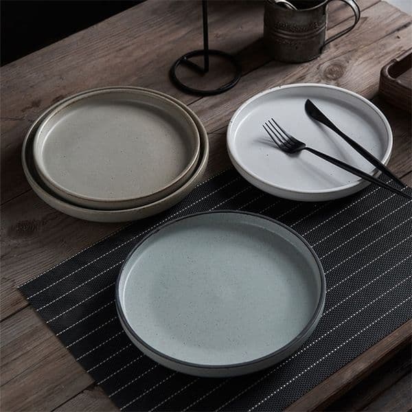 Japanese Simplicity Retro Coarse Pottery Plate Dinner Pendulum Food Dish Round Shape Fruit Steak 220307