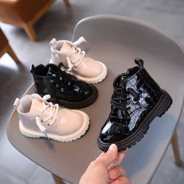 Children Ankle Boots 2023 Autumn Boys Patent Leather Shoes British Style Retro Girls Shoes Fashion Toddler Nonslip Snow BootsT251007