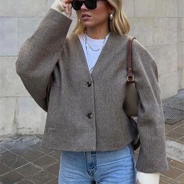 Women Fashion Wool Blend Straight Fit Jackets Elegant V Neck Double Buttons Pockets Short Coat 2024 Autumn Lady Office Outerwear 241217a