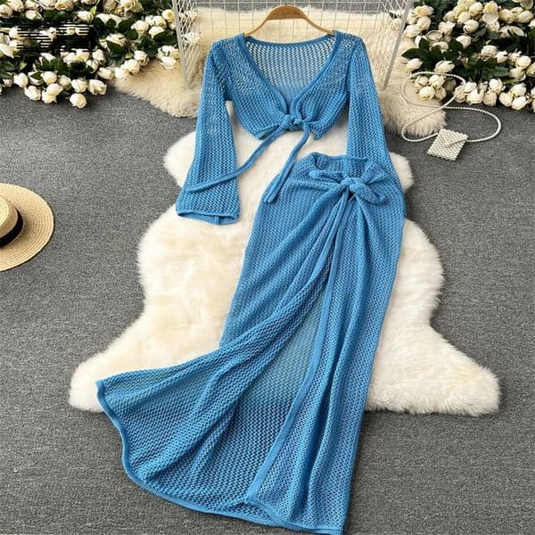 SINGREENY Vacation Two Piece Womens Long Sleeve Vneck Short Top Adjustable Waist Partial Style Knitted Summer Beach Set 240810wtt