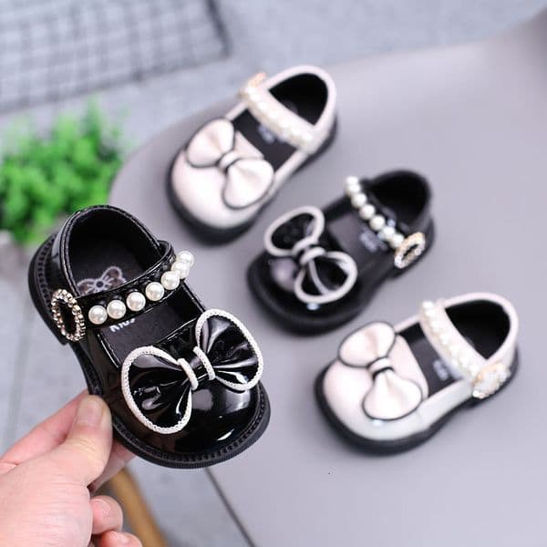 Fashion autumn and winter baby women's shoes young children's bow leather shoes princess shoes soft soled anti slip baby walking shoes little girl designer shoes