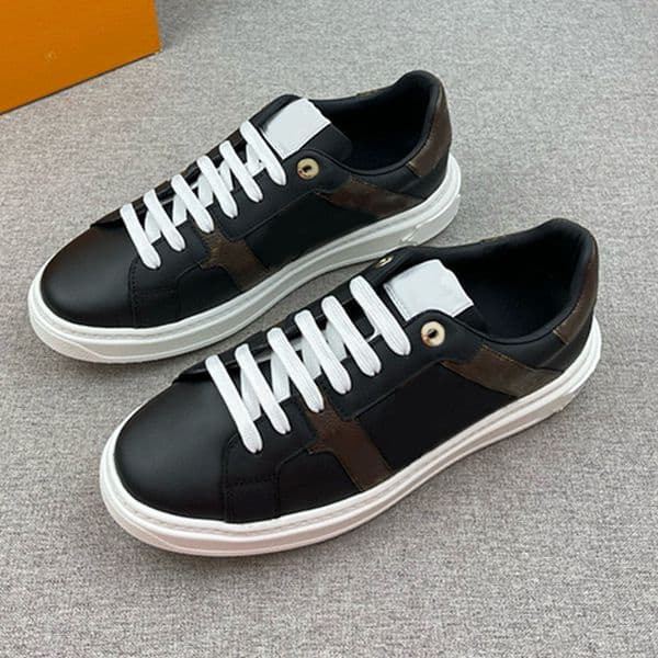 Retro Calf Leather Casual Shoes Lady Mens Luxury Time Out Sneaker Upper Letter Pattern Comfortable and Wear Resistant Rubber Outsole