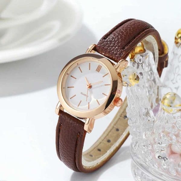 Fashion Small Dial Women Watches Casual Leather Band Quartz Watch Y251011