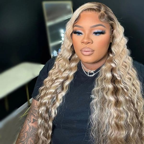 Ombre Ash Blonde Brazilian Hair Curly Human Hair Wigs Deep Wave Frontal Wig 13x4 13x6 HD Lace Wigs Preplucked Ready To Wear Natural Hairline for Wemon