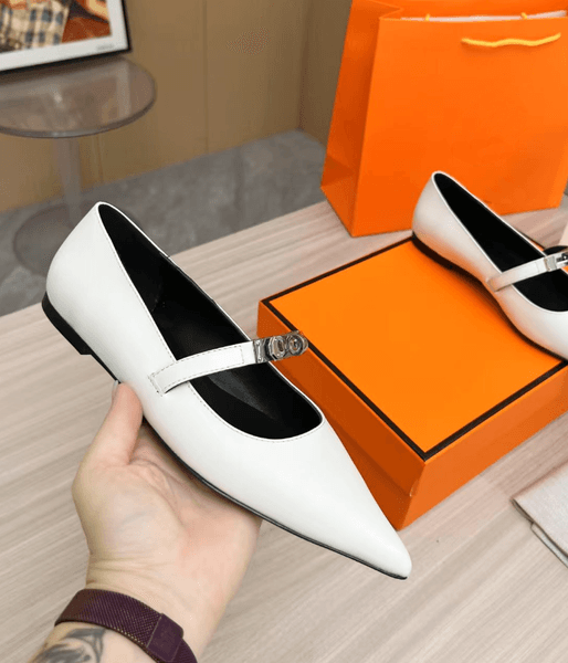 Pointe Sandal Kelly Buckle Women Ballet Flats Mary Jane Black White Caflskin Leather Dress Party Wedding Luxury Brand Designer Factory Sale Top Quality