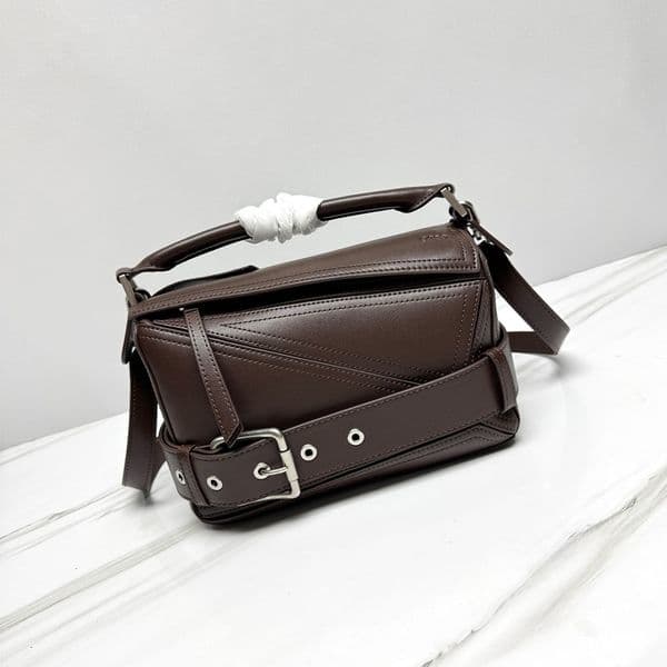 Luxury designer bag , size 24cm, Spring/Summer New luxury handbag designer high quality luxury saddle bags , designer tote bags for women