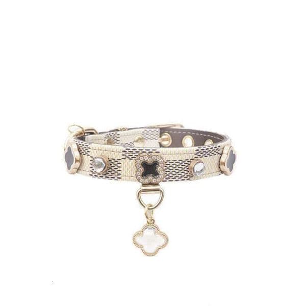 Dog collar Designer cat pu leather Pet travel supplies Four leaf clover zircon inlay High-End Exquisite Unique M260227