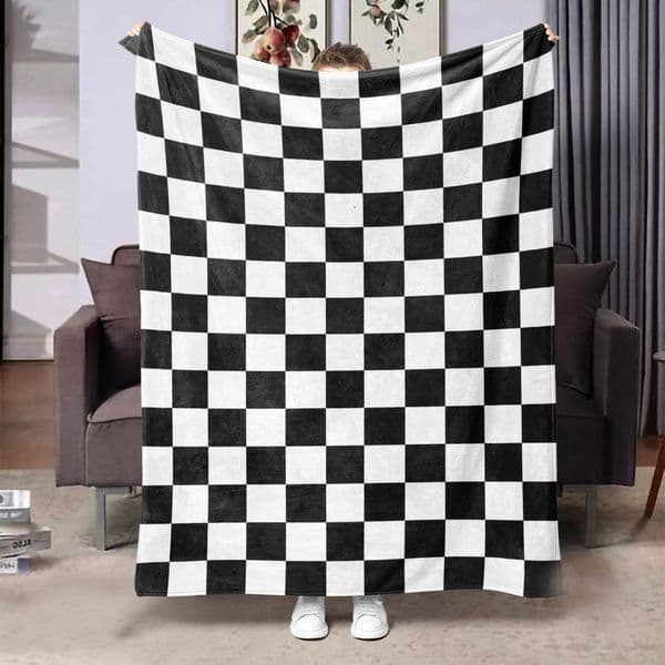 Elegant Hypoallergenic Cotton Bedding Set Featuring Fully Draped Design