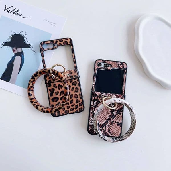 Leopard Big Ring Phone Samsung Galaxy Z Flip 7 6 5 4 Protective Back Cover for ZFlip5 ZFlip6 ZFlip7 Case Shell