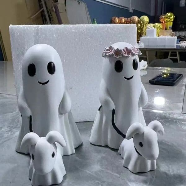 15CM Halloween Decoration Ghost Dog Walking Statue Resin Desktop Decoration Ghost Model Cute Ghost Figurine Home Decor 251011