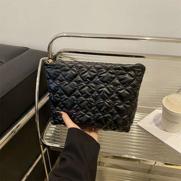 Niche Quilted Fashion Winter Oxford Cloth Design New Women's Trendy Versatile Simple High-end Clutch Bag,Luxury Bag bag tote bag