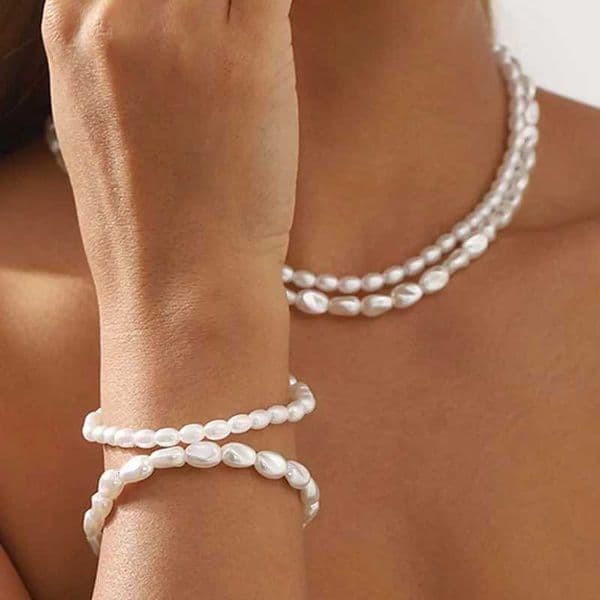 Vintage White Imitation Pearl Beads Choker Necklace for Women Elegant Double Layer Elastic Short Chain Necklace Wedding Jewelry Y251020