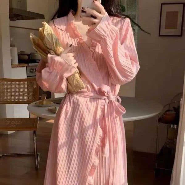Sweet and Luxurious Womens Autumn Winter Tie Bathrobe Long Morning Robe Loungewear C251022