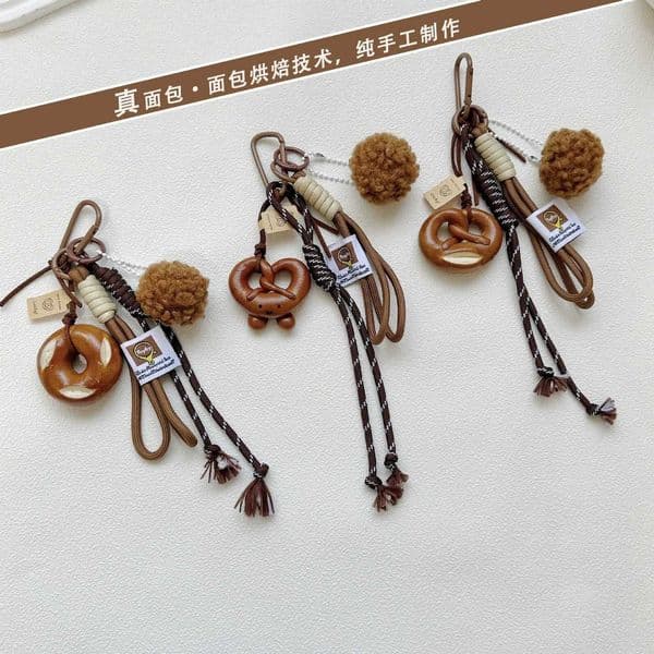 Fashion Premium Style Series Soda Bread Donut Pendant Keychain Cute Dark Coffee Bagel Braided Knot Niche Hand String Keyring Z251023