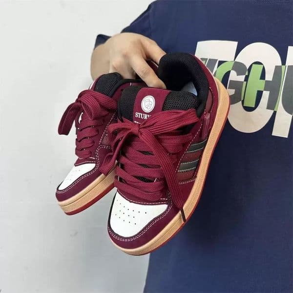 2026 New Free Shipping White Black Color Blocking Design Couple's Bread Men's And Women's New outdoor Versatile Casual Board Sports Shoes Shipping