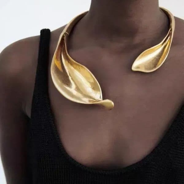 Heavy Exaggerated Metal Leaf Flower Chunky Bracelet Necklace for Women 2024 Trend Metal Choker Fashion Jewelry Gifts 251016