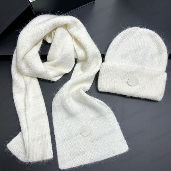 Designer Hat Wool Hat With Scarf 2pcs Womens Mens Beanie Knitted Outdoor Warm Hats High-End Warm Hat Ski Hats CRD2510242