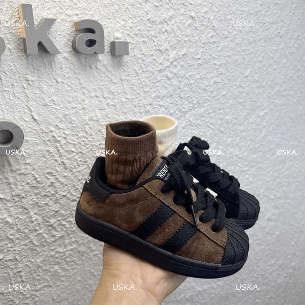 Spring and Autumn Shadow Gray Childrens Sports Shoes Sneakers Solid Sole Boys Hightop Basketball Shoes Girls Toddler Kindergarten Shoes L251025
