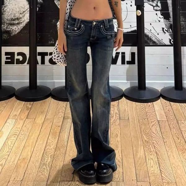 Vintage High Street LowWaisted Jeans Women AllMatch Wide Leg Y2K Denim Trousers Female Sexy Slim Fit Flares Pants 251024