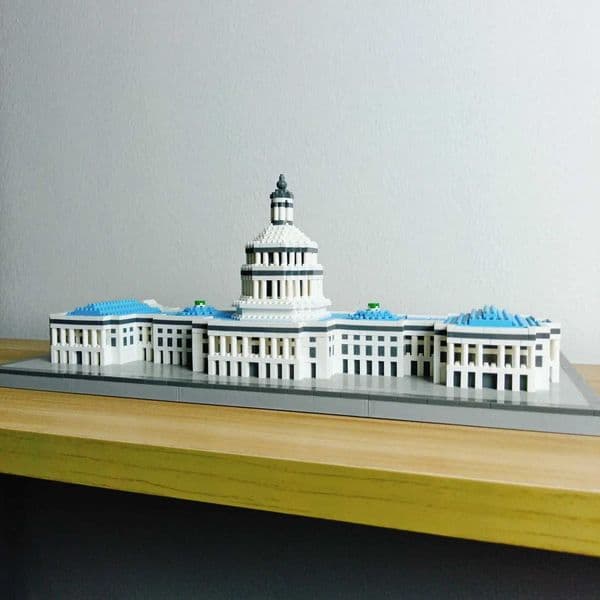 Capitol Building Model Micro Mini Building Blocks Toys Home Dcor DisplayEasy AssemblyEducational ToyHoliday Gift for Kids X251029 thumbnail 2