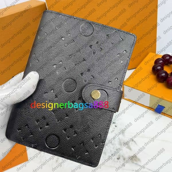Designer Large DESK AGENDA COVER Holders Memo Planner Men Women Notebook Diary Agendas Protective Case Card Passport Holder Wallet Black embossing Notepad 2004
