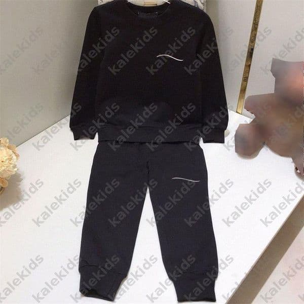 Luxury Baby Kids Clothes Designer Hoodies Set Childrens Fashion Letter Clothing Suit Simple Sweater Set Girls Boys Sporty Suits Casual Autumn Cloting DLD2510291