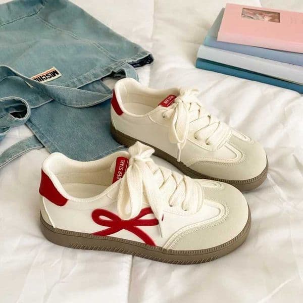 2025 Spring Summer Thick Bottom De Training Kids Shoes Women New Retro Hundred White Shoes Students Casual Sports a Gump ShoesW251030